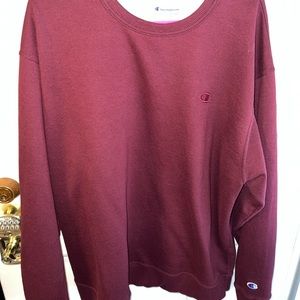 Men’s Champion crew neck sweatshirt